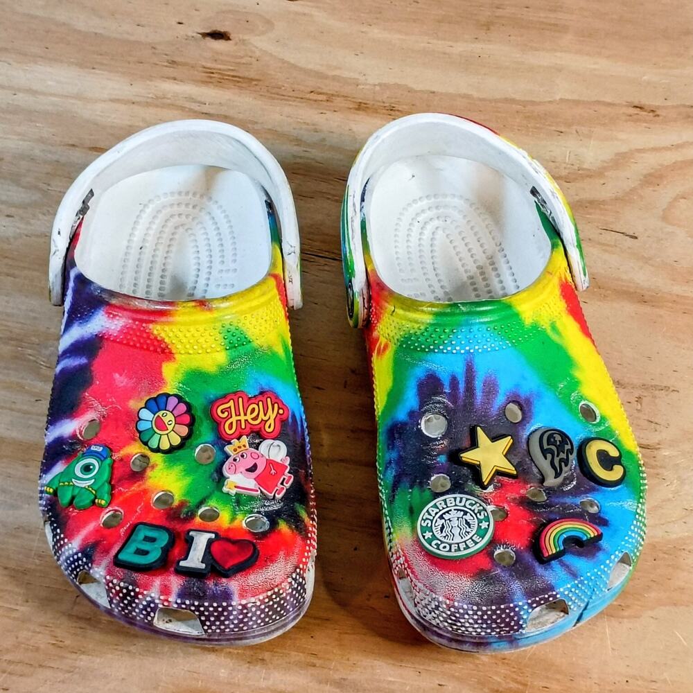 Crocs Classic Clog Tie Dye Rainbow Shoes Mens 5 Womens 7 With Jibbitz Charms
